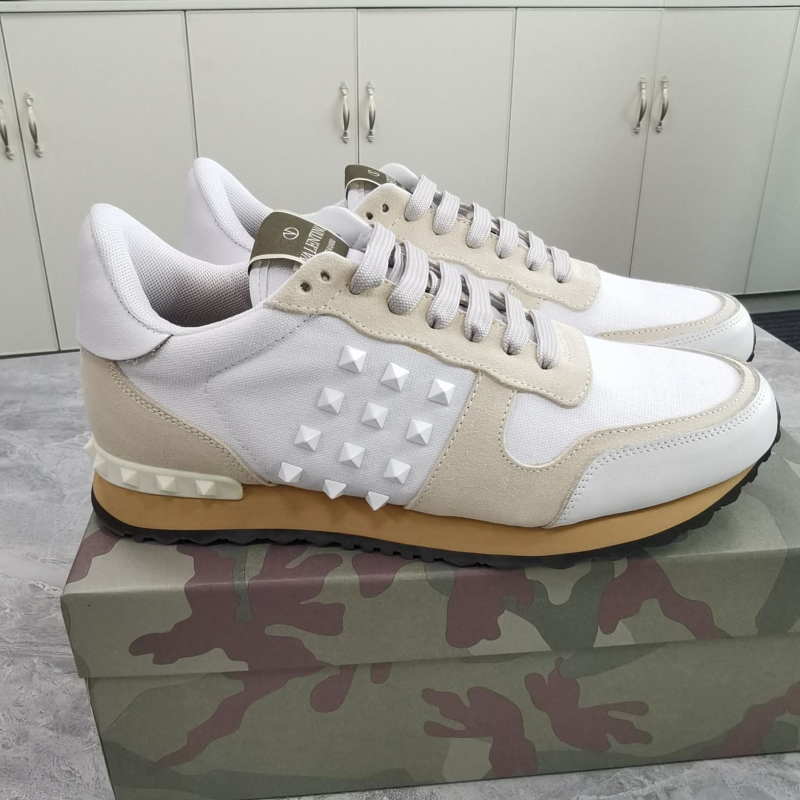 Valentino Sneakers